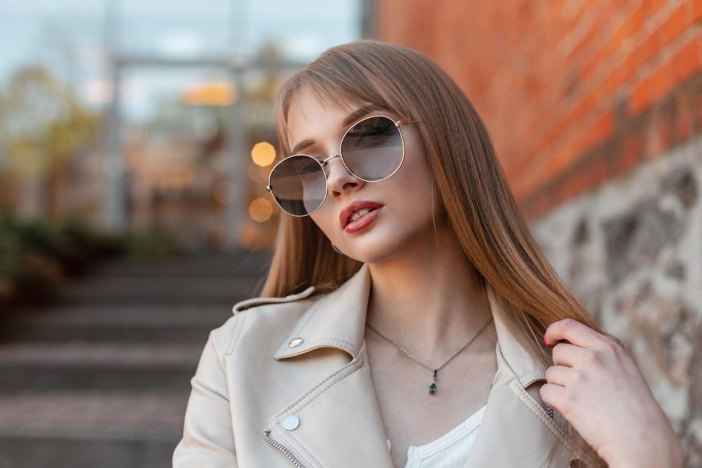 Ochrona i styl – najmodniejsze okulary przeciwsłoneczne dla kobiet