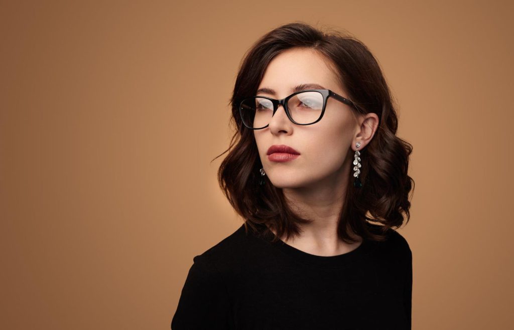 Markowe oprawki na okulary korekcyjne – doskonała jakość i styl w jednym
